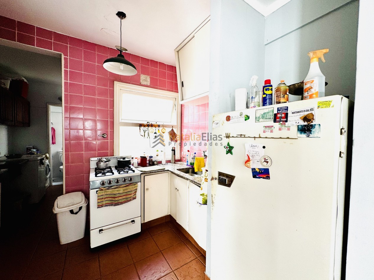 Departamento 3 ambientes al frente con dependencia 