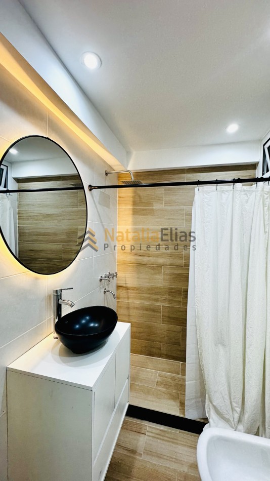 Ambiente al frente zona centro equipado!