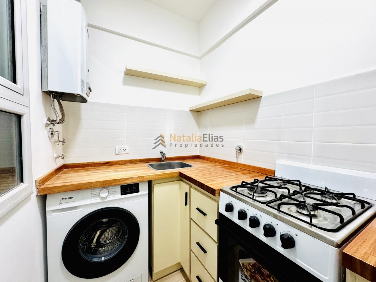 Ambiente al frente zona centro equipado!