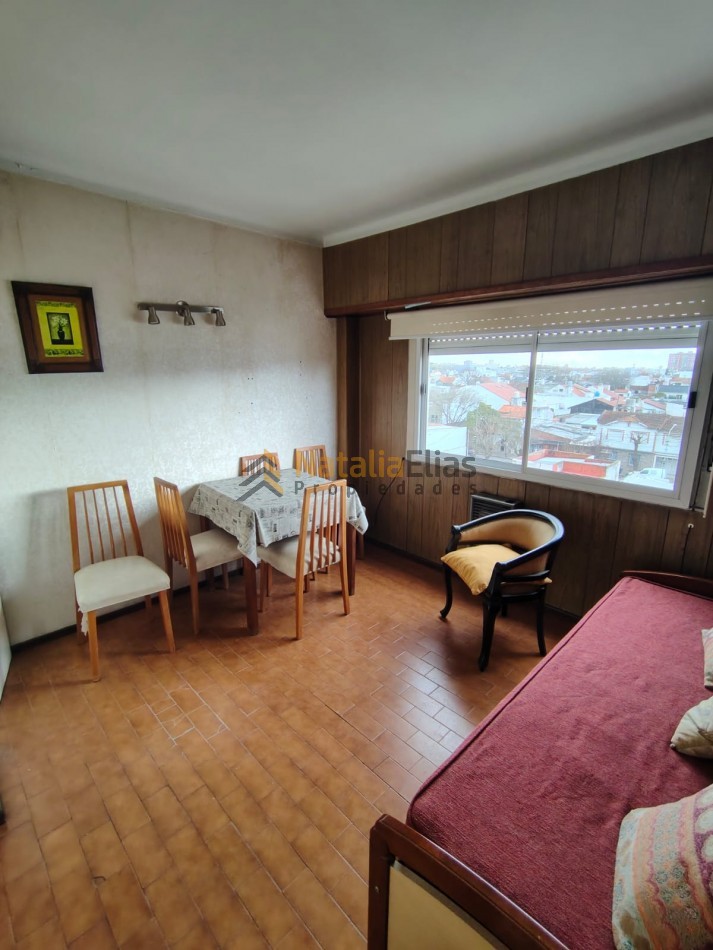 Ambiente con muebles 24 meses 