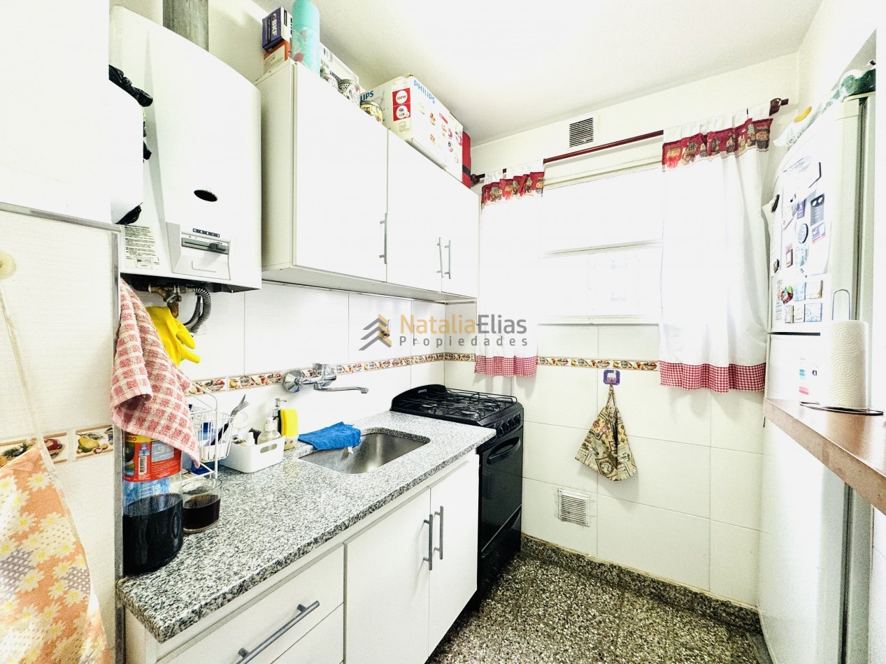 Departamento 2 ambientes lateral abierto