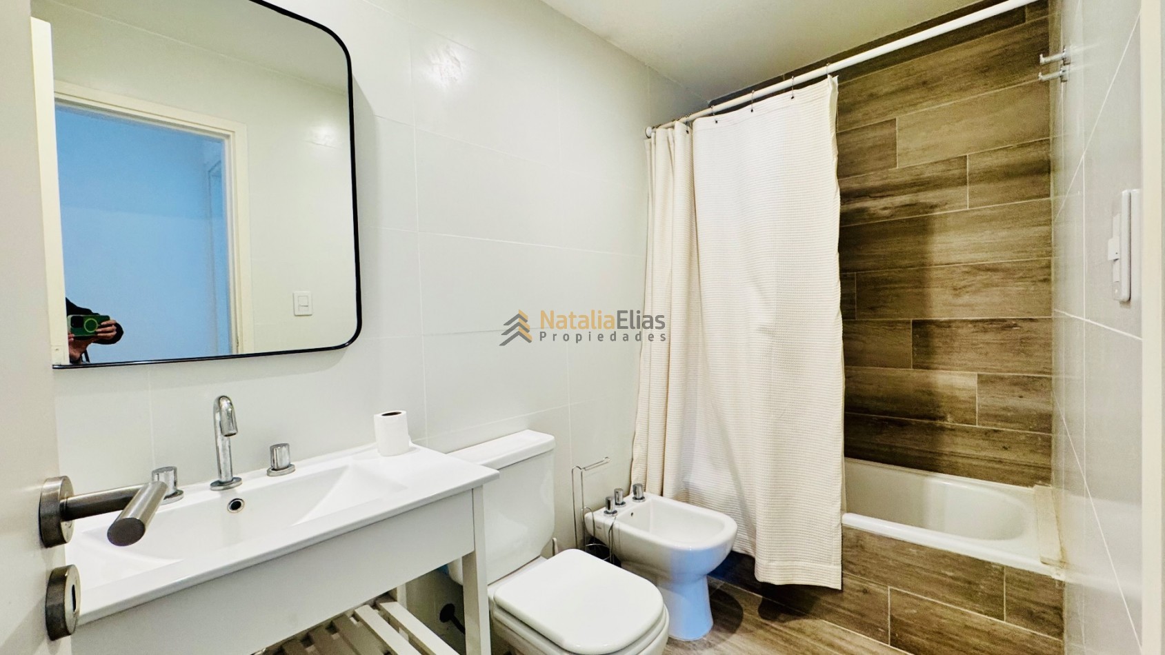 Departamento 2 ambientes al frente en Pinamar 