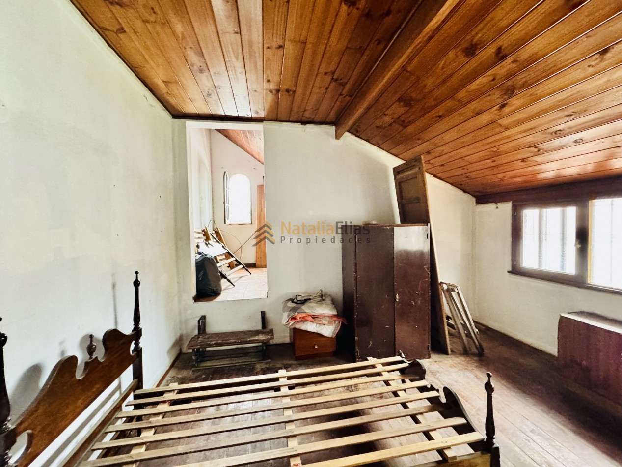 Chalet 3 ambientes con patio y garage en Pinos de Anchorena