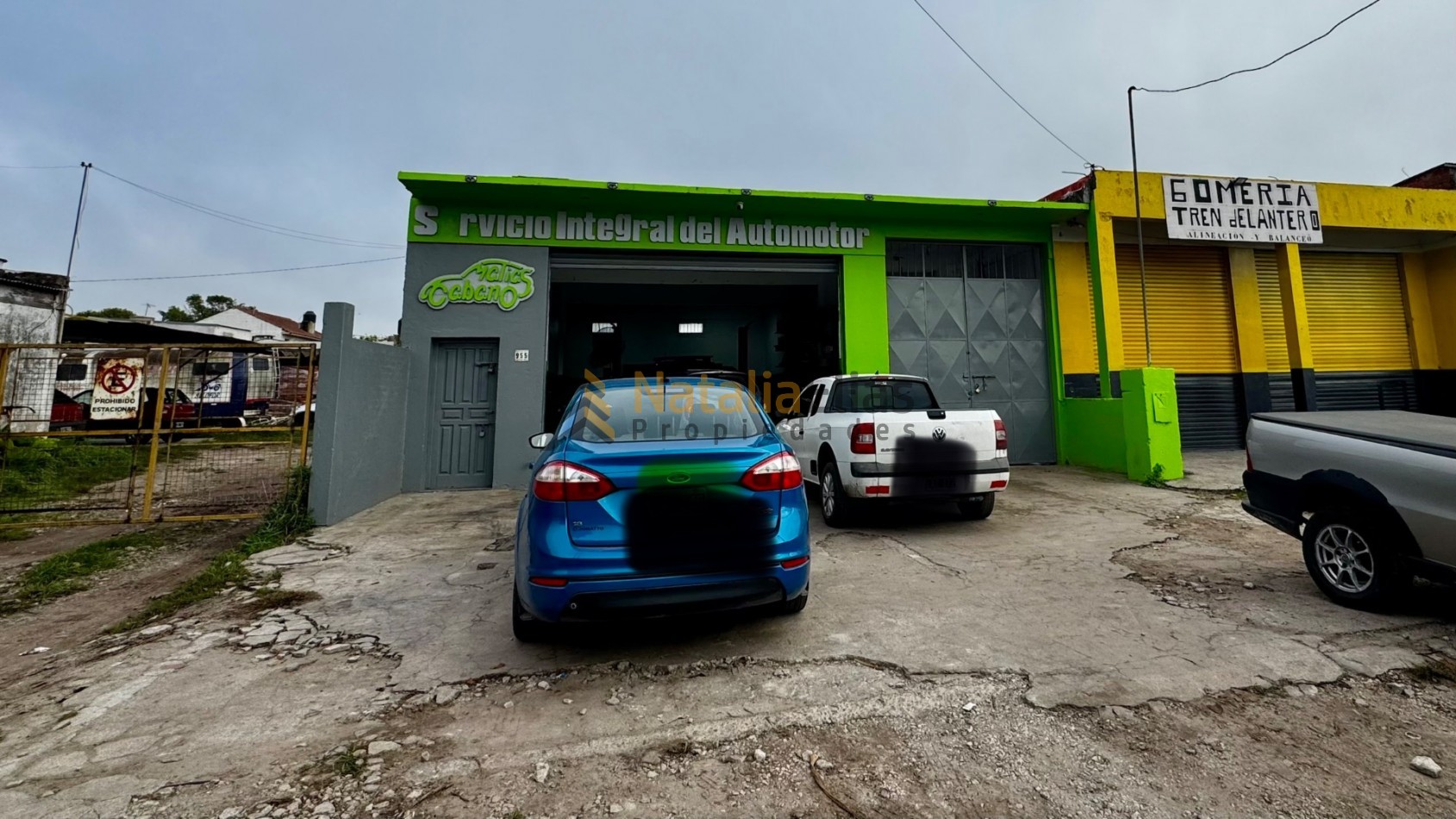 Local comercial mas galpon en zona Av. Libertad y Alio 