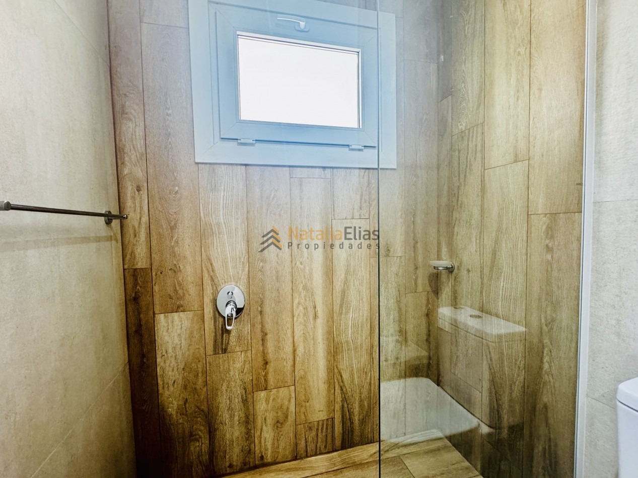 Semipiso 4 ambientes en zona Centro reciclado y equipado