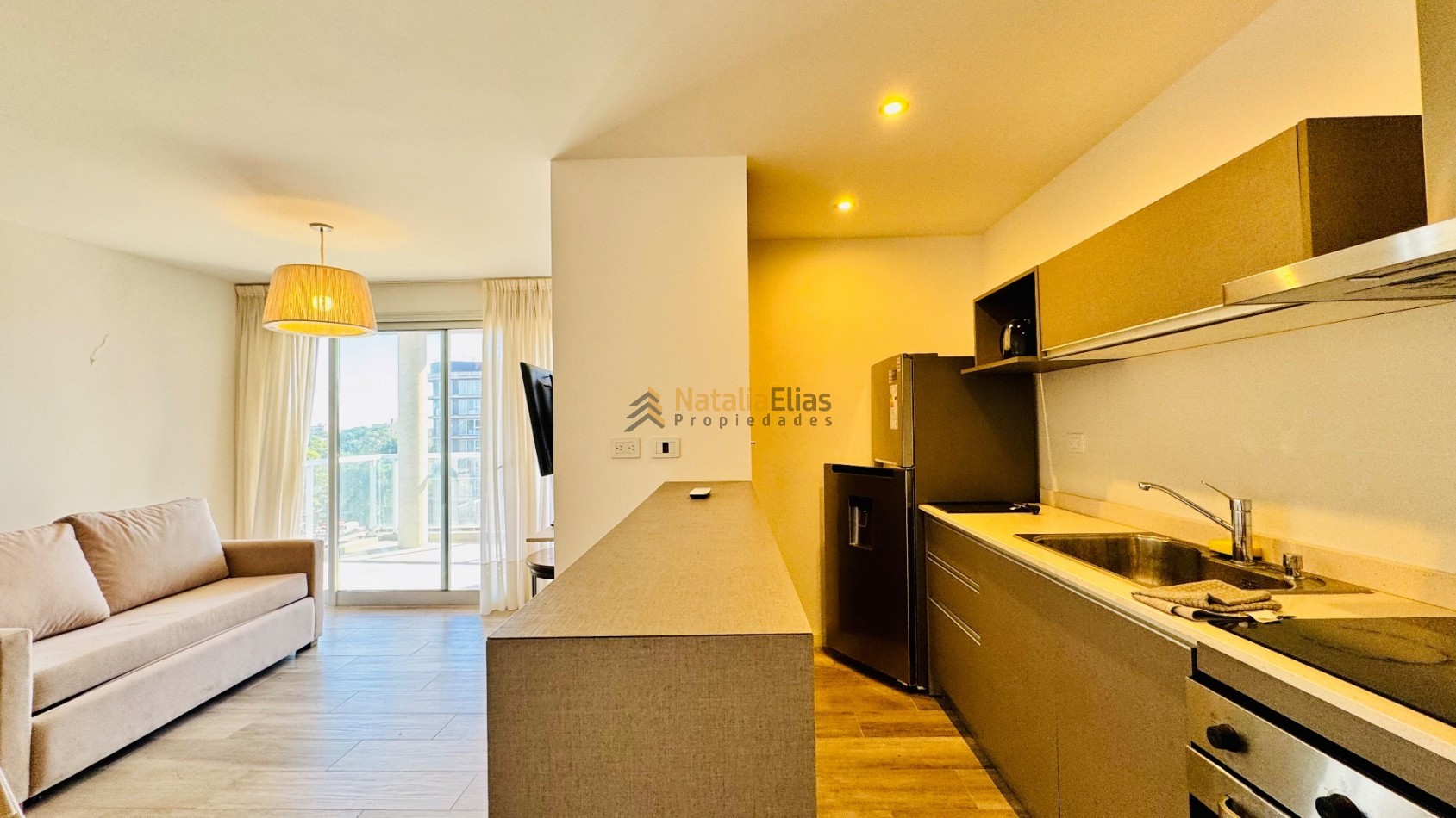 Departamento 2 ambientes al frente en Pinamar 