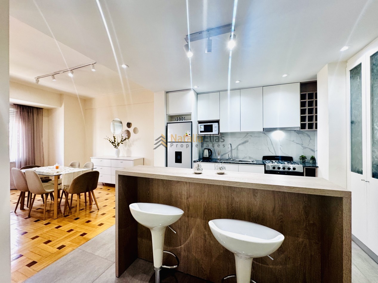 Semipiso 4 ambientes en zona Centro reciclado y equipado