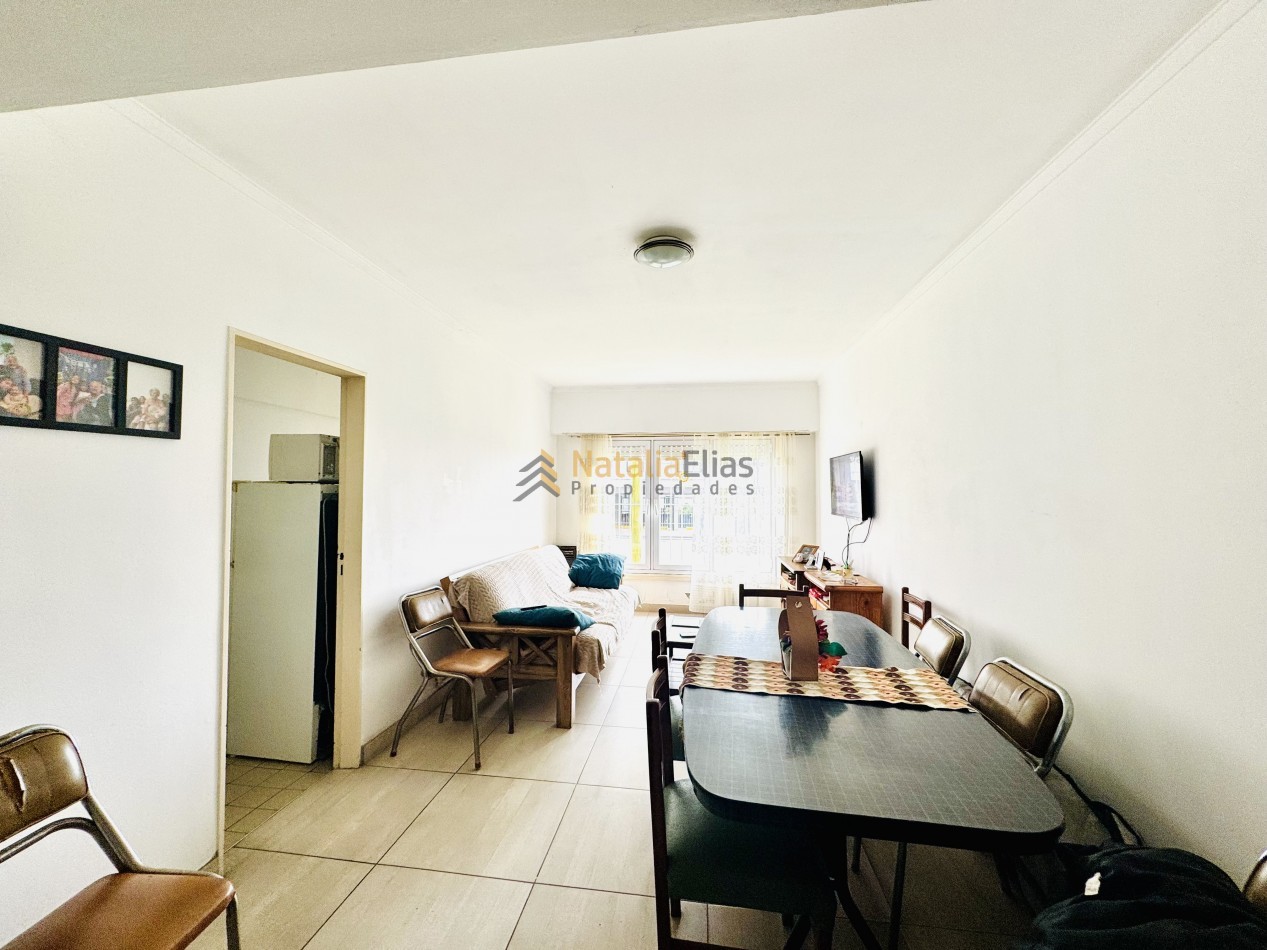 Departamento 2 ambientes y medio con cochera y baulera VISTA AL MAR 