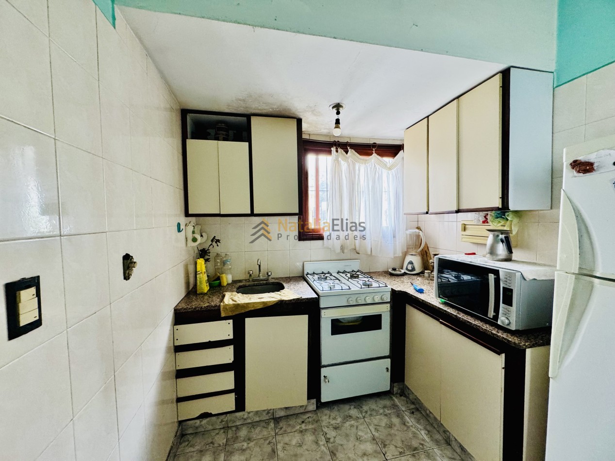 Chalet 3 ambientes con patio y garage en Pinos de Anchorena