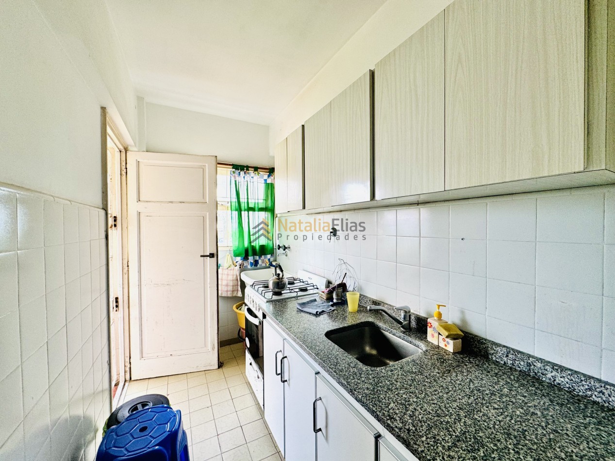 Departamento 2 ambientes y medio con cochera y baulera VISTA AL MAR 