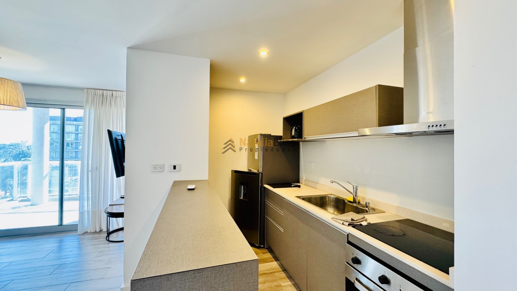 Departamento 2 ambientes al frente en Pinamar 