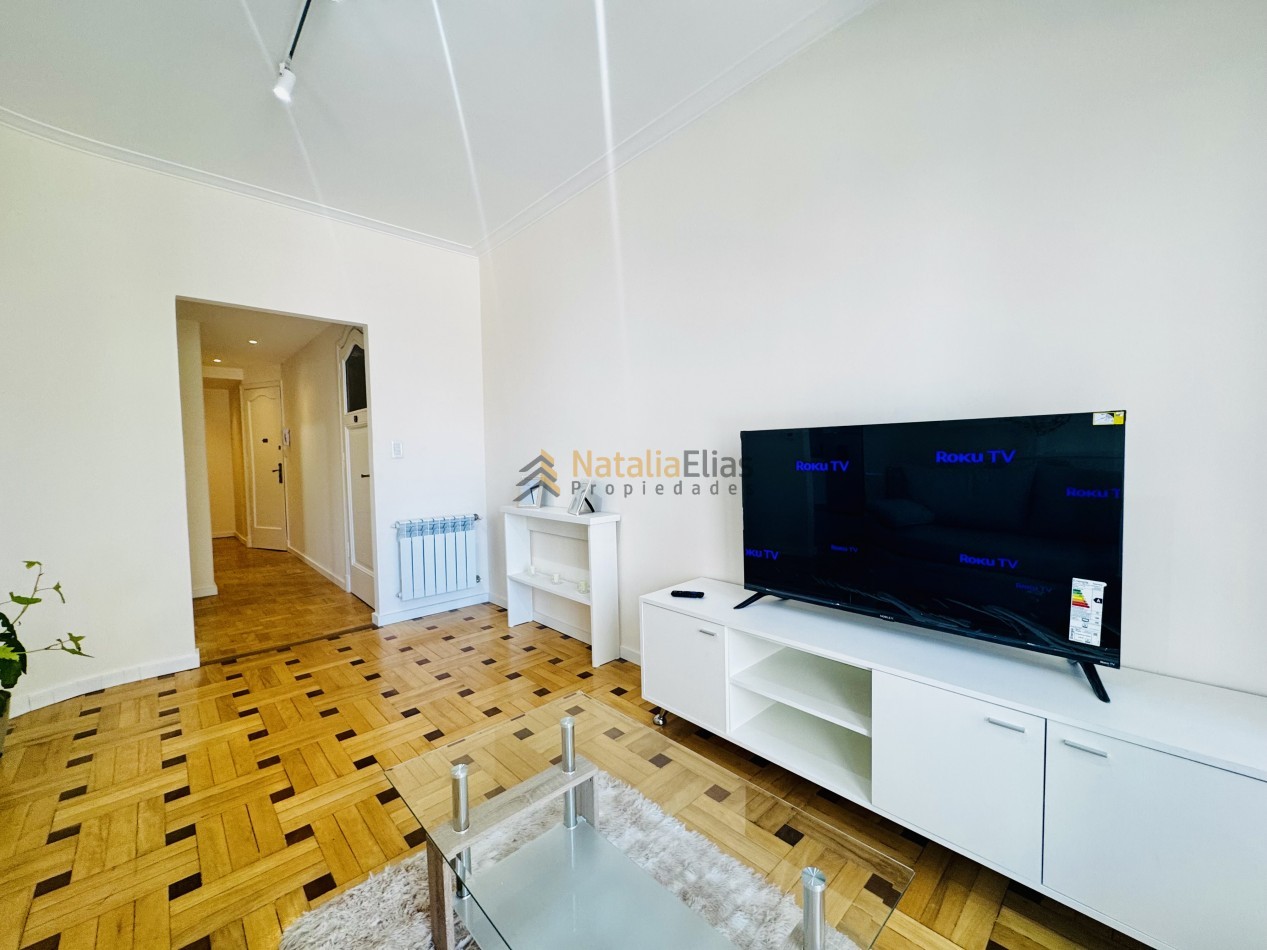 Semipiso 4 ambientes en zona Centro reciclado y equipado