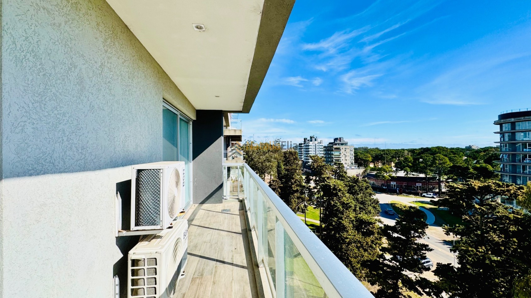 Departamento 3 ambientes al frente en Pinamar 