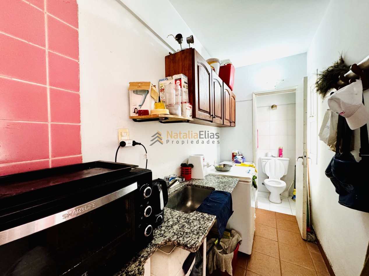 Departamento 3 ambientes al frente con dependencia 