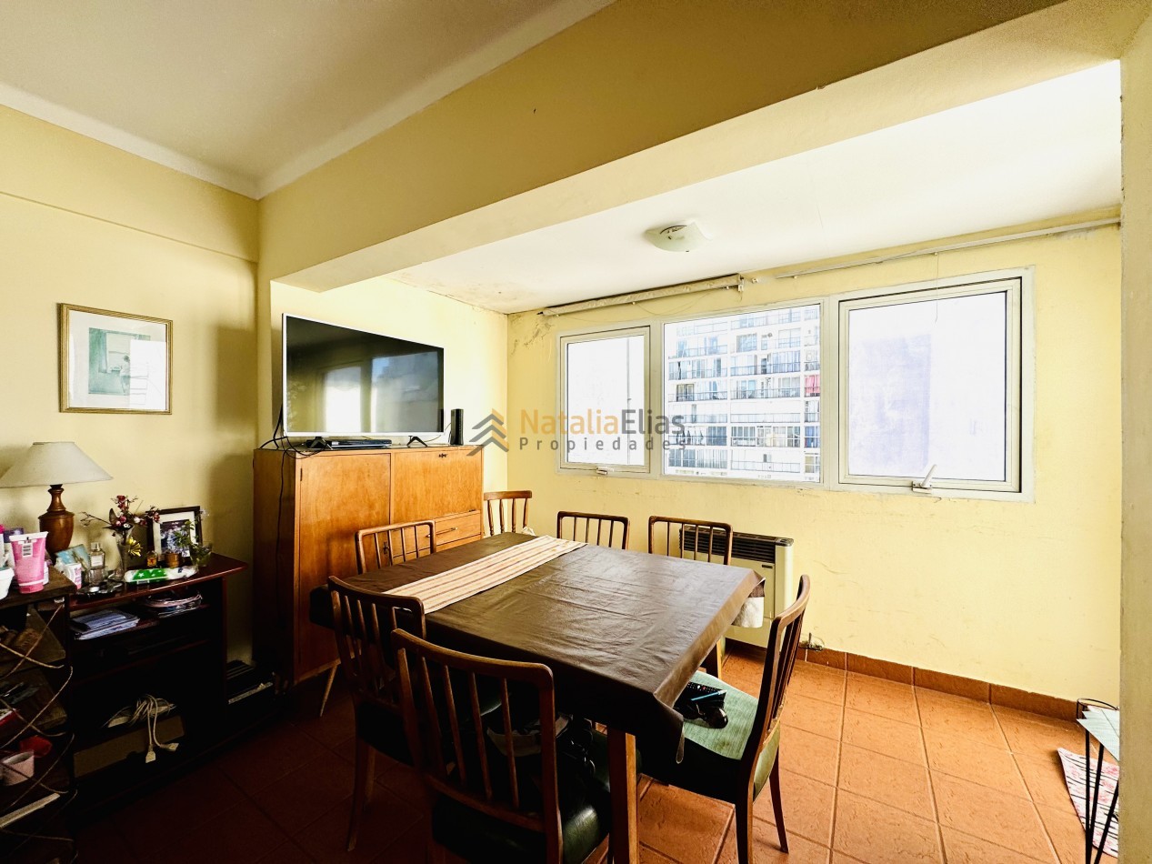 Departamento 3 ambientes al frente con dependencia 