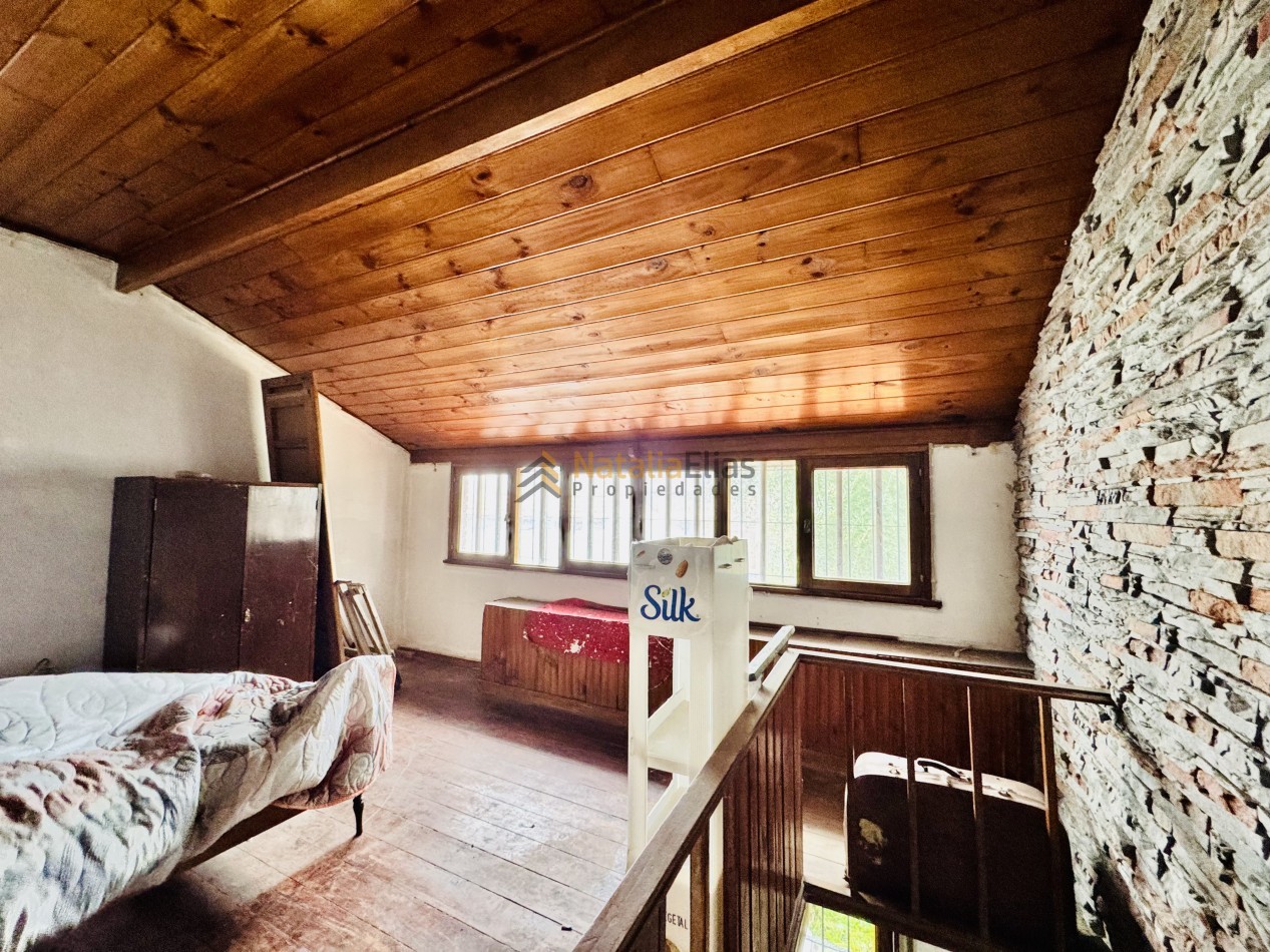 Chalet 3 ambientes con patio y garage en Pinos de Anchorena