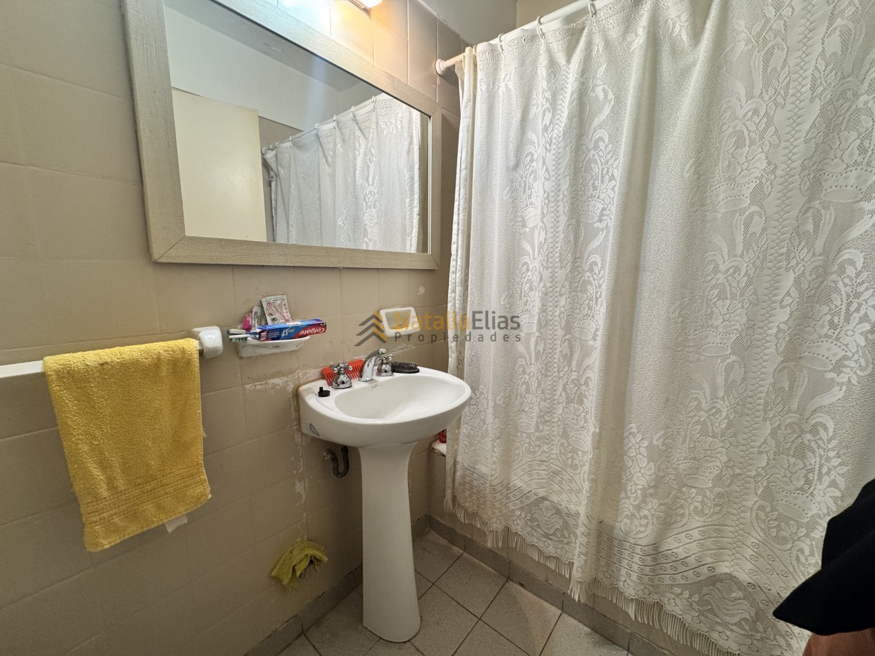 Departamento 2 ambientes y medio con cochera y baulera VISTA AL MAR 