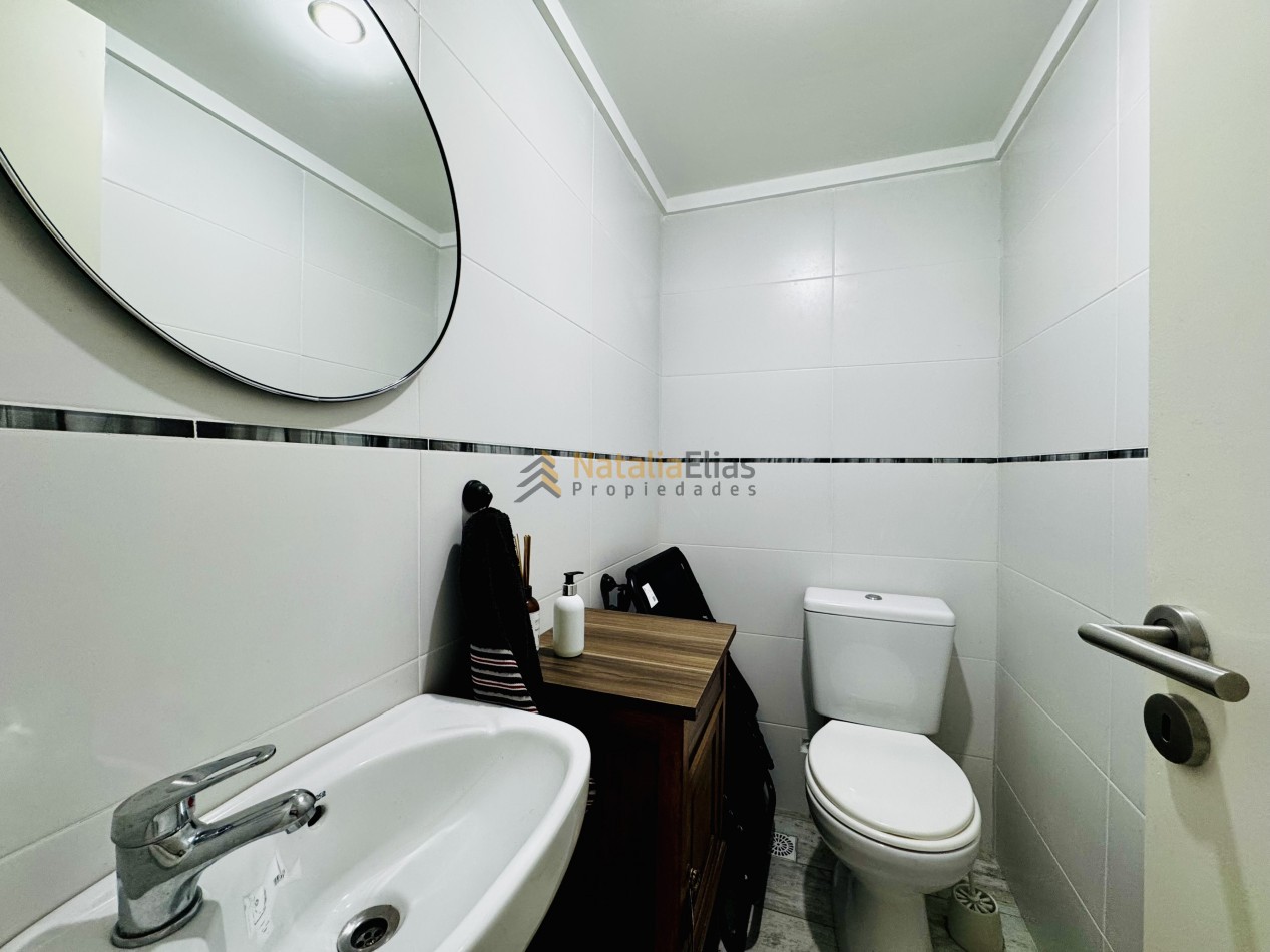 Departamento 2 ambientes al frente en La Perla 