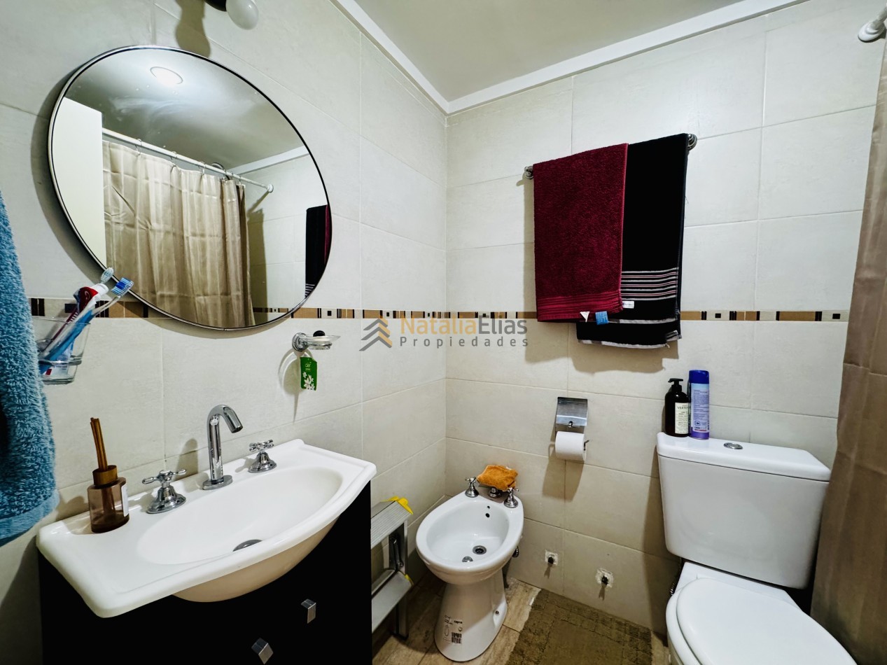 Departamento 2 ambientes al frente en La Perla 