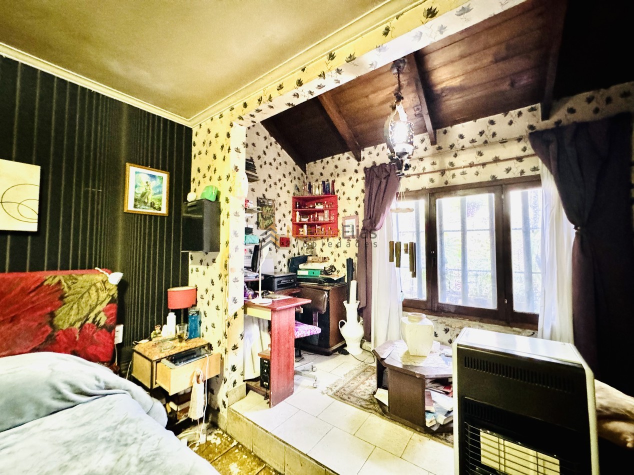 Casa 3 ambientes barrio Bernardino Rivadavia