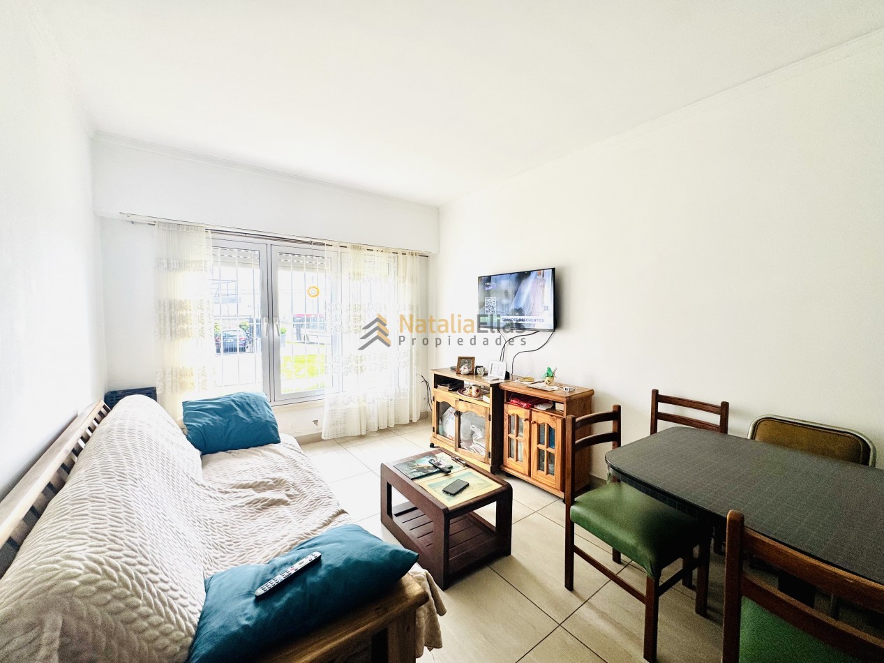 Departamento 2 ambientes y medio con cochera y baulera VISTA AL MAR 