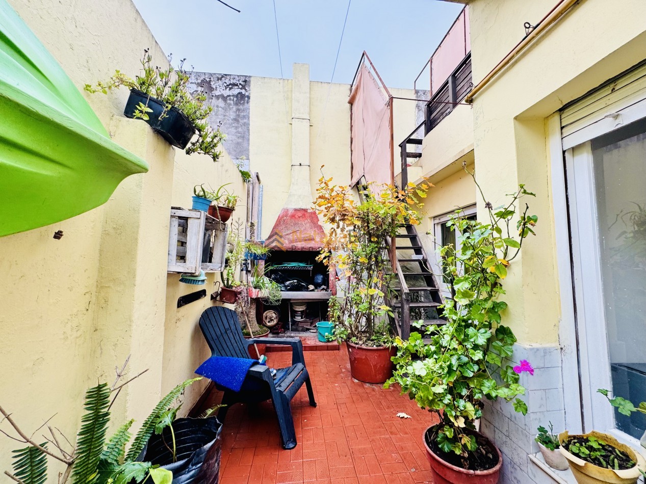 Ph interno 2 ambientes con patio y terraza barrio Don Bosco