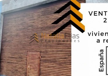 Locales en venta con vivienda a refaccionar en block