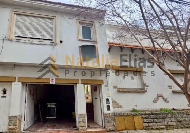 Propiedad en block 3 PH con garage multiples usos 
